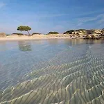 Nyaraló Elea Vurvurú